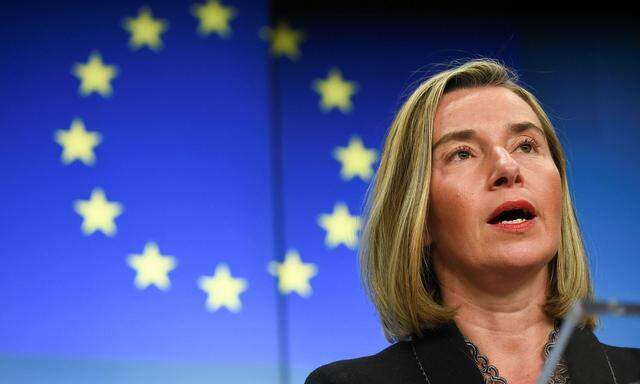 „Gesunde Demokratien brauchen offene, freie und faire öffentliche Debatten“, sagt EU-Außenbeauftragte Federica Mogherini.