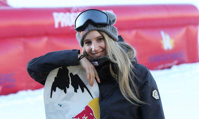 SNOWBOARD - OESV press conference