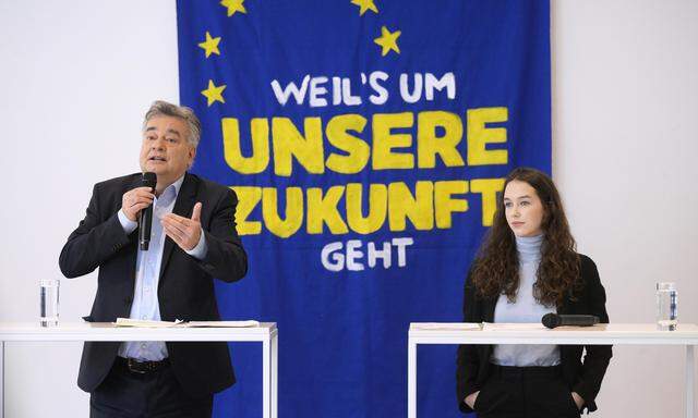 Gehören Werner Kogler und Lena Schilling auch in Zukunft noch derselben politischen Gruppe an?