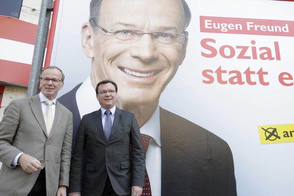 Ähnlich überzeugt wie von dem Spruch, scheint man bei der SPÖ auch von dem Grinsen des Spitzenkandidaten zu sein - sowohl in Welle eins, als auch in Welle zwei lacht dasselbe Foto vom Plakat.