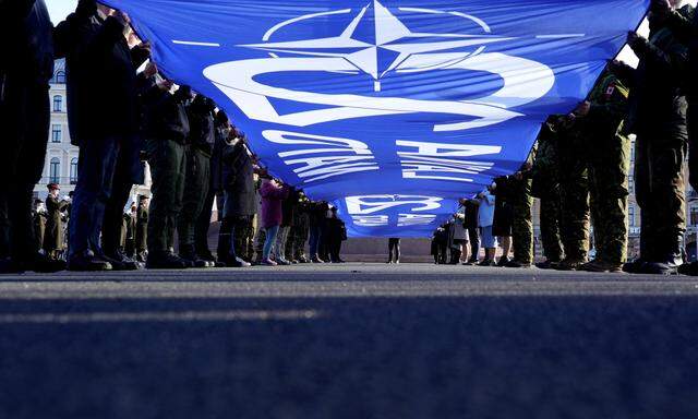 Das große Nato-Fest zum 75er findet erst beim Gipfel in Washington im Juli statt.