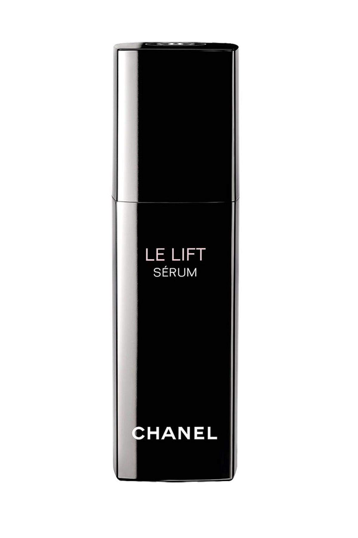 Auch aus der Le Lift -Kollektion von Chanel gibt es nun ein Serum, um 122 Euro.