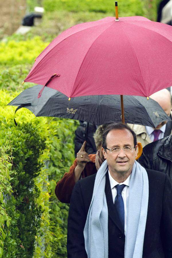 Doch der als ausgleichend geltende Hollande kann auch auf Konfrontationskurs gehen und das machte er selbst Bundeskanzlerin Angela Merkel (CDU) gegenüber deutlich. Seine Forderung, den Fiskalpakt zur Haushaltsdisziplin in Europa um ein Wachstumsprogramm zu ergänzen, löste in Berlin erheblichen Ärger aus.
