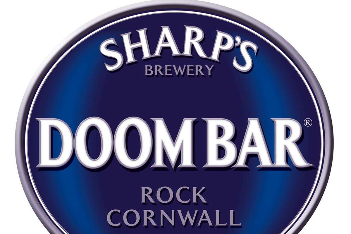 In den 1980ern wurden viele Brauereien zugesperrt, aufgekauft und fusioniert. Es blieben nur drei große: St. Austell, Devenish, Blue Anchor. Dann folgte ein wahrer Bier-Boom: Boilers, Skinner’s oder Sharp’s sind nur einige der mittlerweile mehr als 20 innovativen Brauereien. Alle wollen beweisen, dass Bier – auf cornish „Korevow“ – nicht einfach nur bitter schmecken muss.