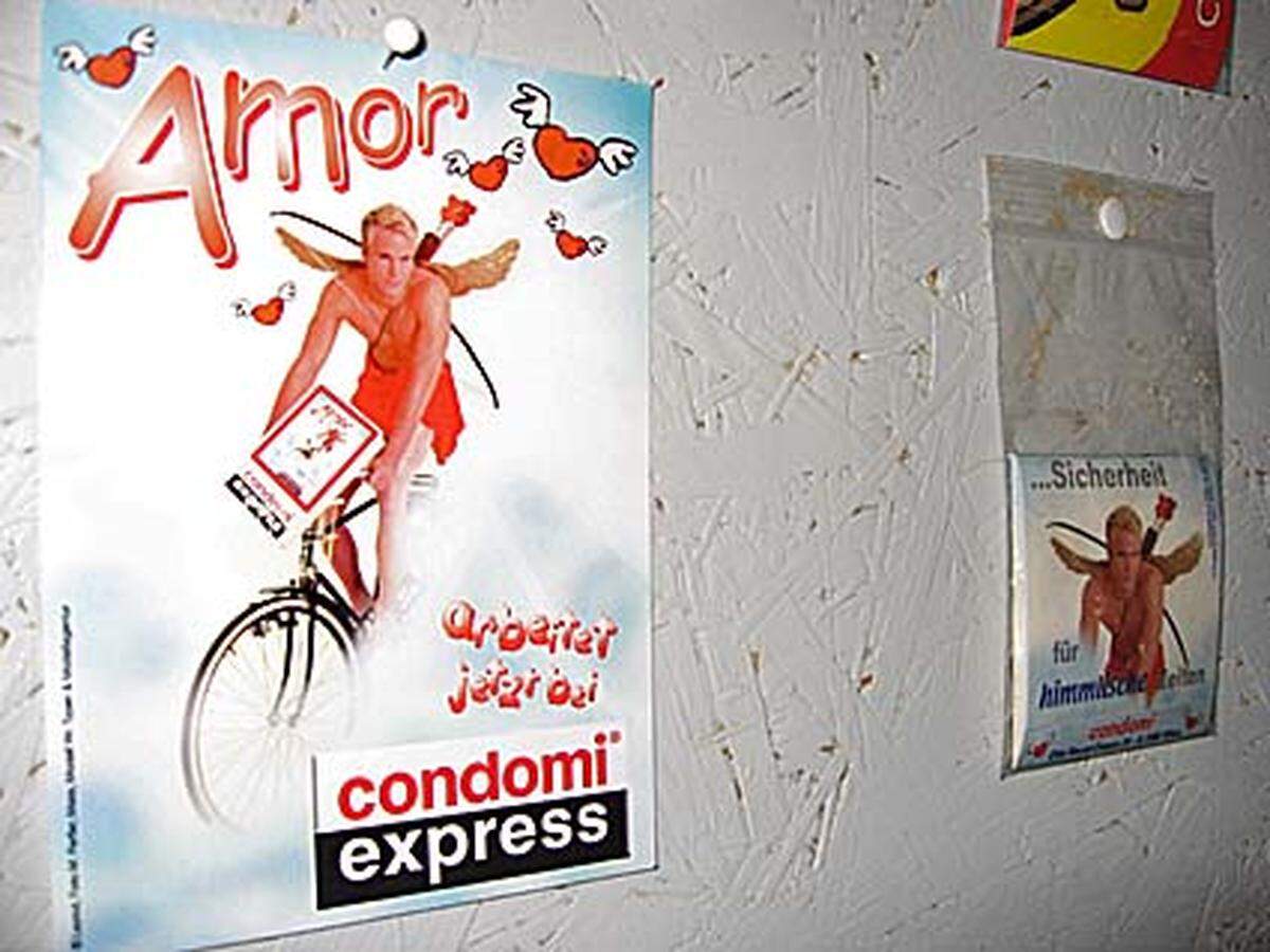 Einen fixen Platz hat auch der Kondom-Fahrradbote, der zwei Jahre lang auf Bestellung Partys, Bars und Parkbänke belieferte, bis er nach dem Börsegang in Konkurs ging.