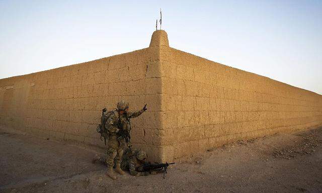 Das Ende eines langen Einsatzes. US-Soldaten der 82. Luftlandedivision auf Patrouille in der afghanischen Provinz Kandahar im Juni 2012.