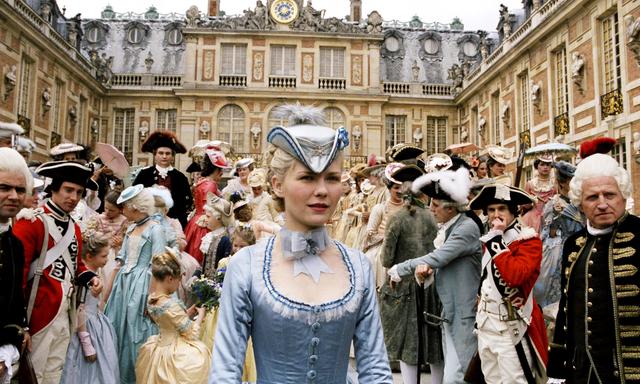 Kirsten Dunst als Marie-Antoinette in Sofia Coppolas Film von 2006.