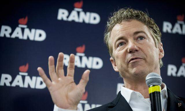 US-RAND-PAUL-HOLDS-CAUCUS-DAY-RALLY-IN-DES-MOINES