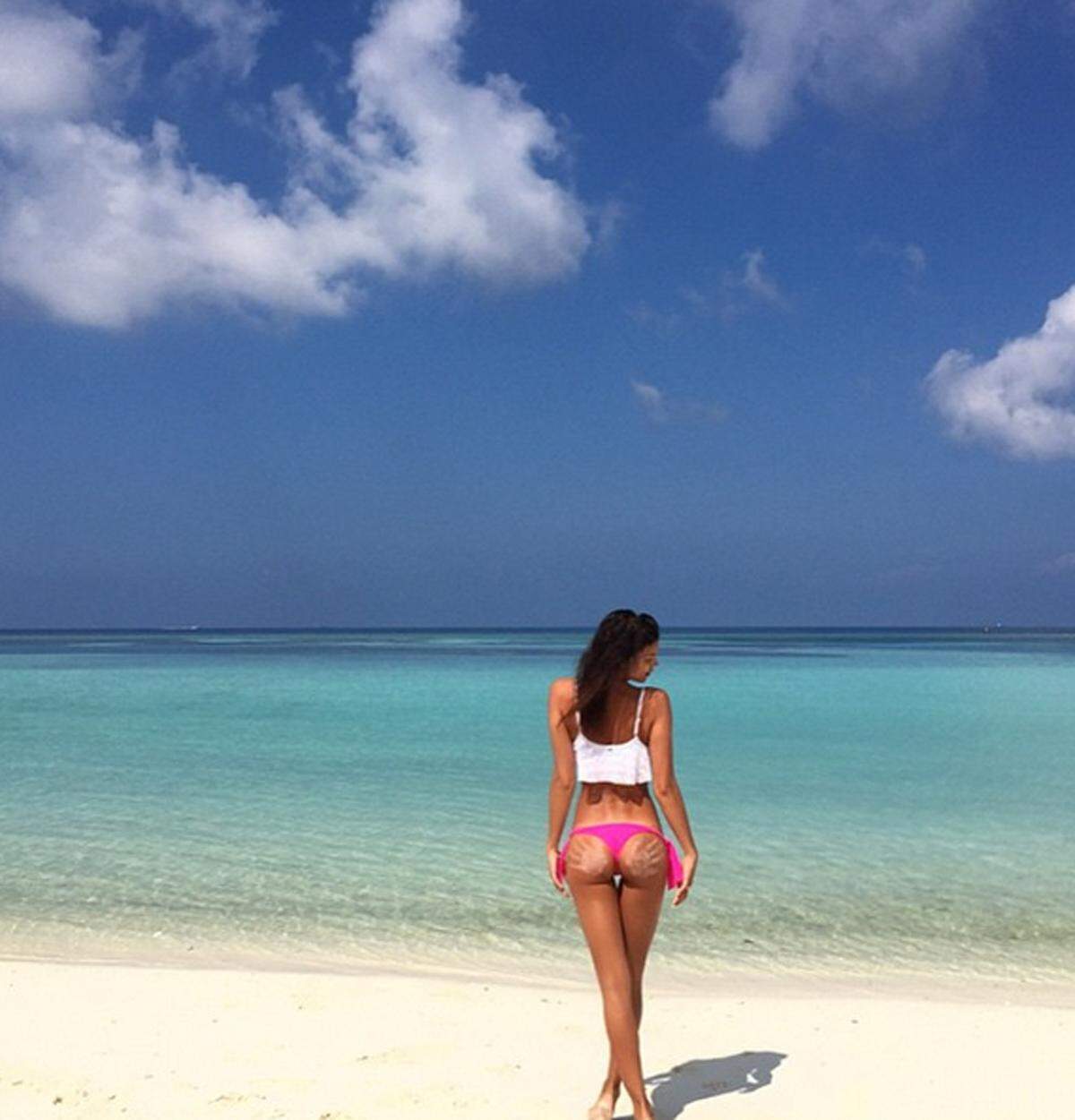 Model Irina Shayk hält so ihre 2,3 Millionen Instagram-Fans bei Laune.