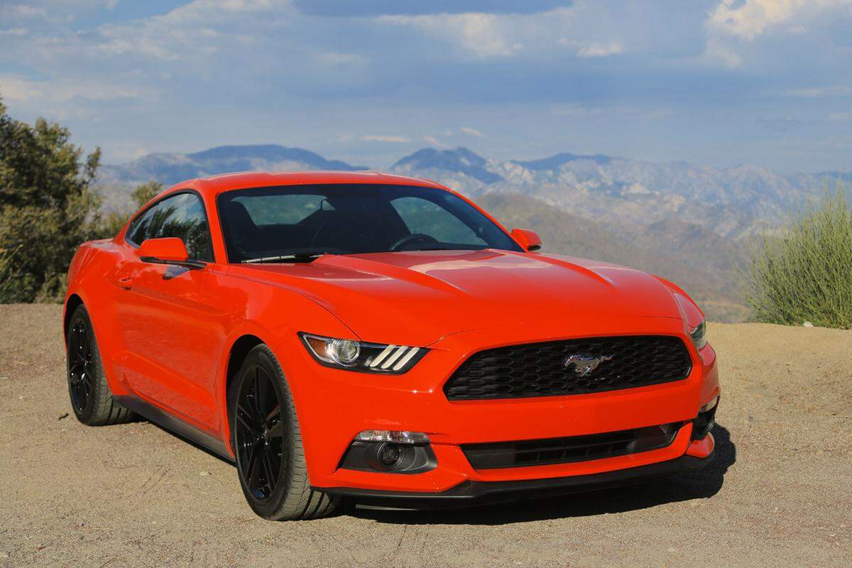 Platz 14: Ford Mustang 5.0 Ti-VCT V8 Aut. GT • Leistung: 421 PS •Leergewicht: 1739 Kilogramm • Verbrauch ECE, Super: 12,0 l/100 km • Testverbrauch: 12,3 l/100 km. 