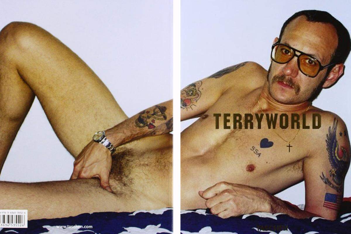 Der frühere Punkrocker fotografiert seitdem er 16 Jahre alt ist. Das Buch "Terryworld" ist zum 25. Geburtstag des Taschen Verlags erschienen.