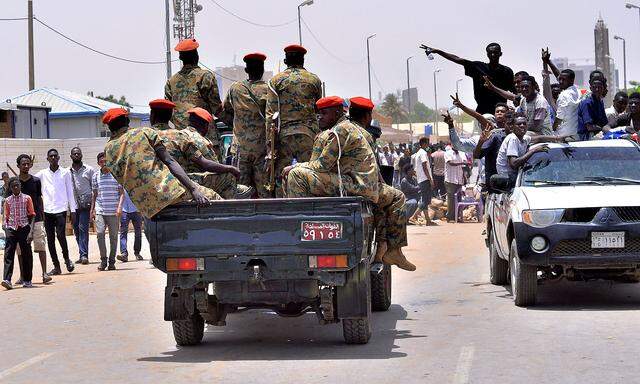 Soldaten am Donnerstag in Khartoum