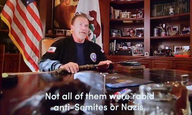 Vergangene Woche hat Arnold Schwarzenegger in einem Video an große Gefühle und die Gerechtigkeit appelliert (Screenshot).