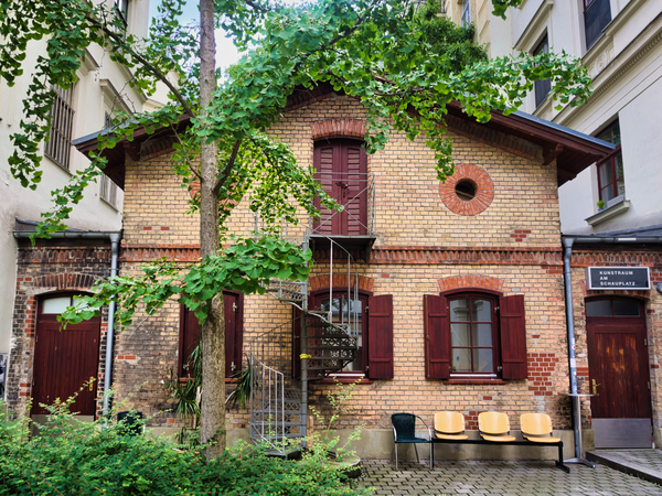 Insider charm: House at Czerningasse 7, formerly stables.