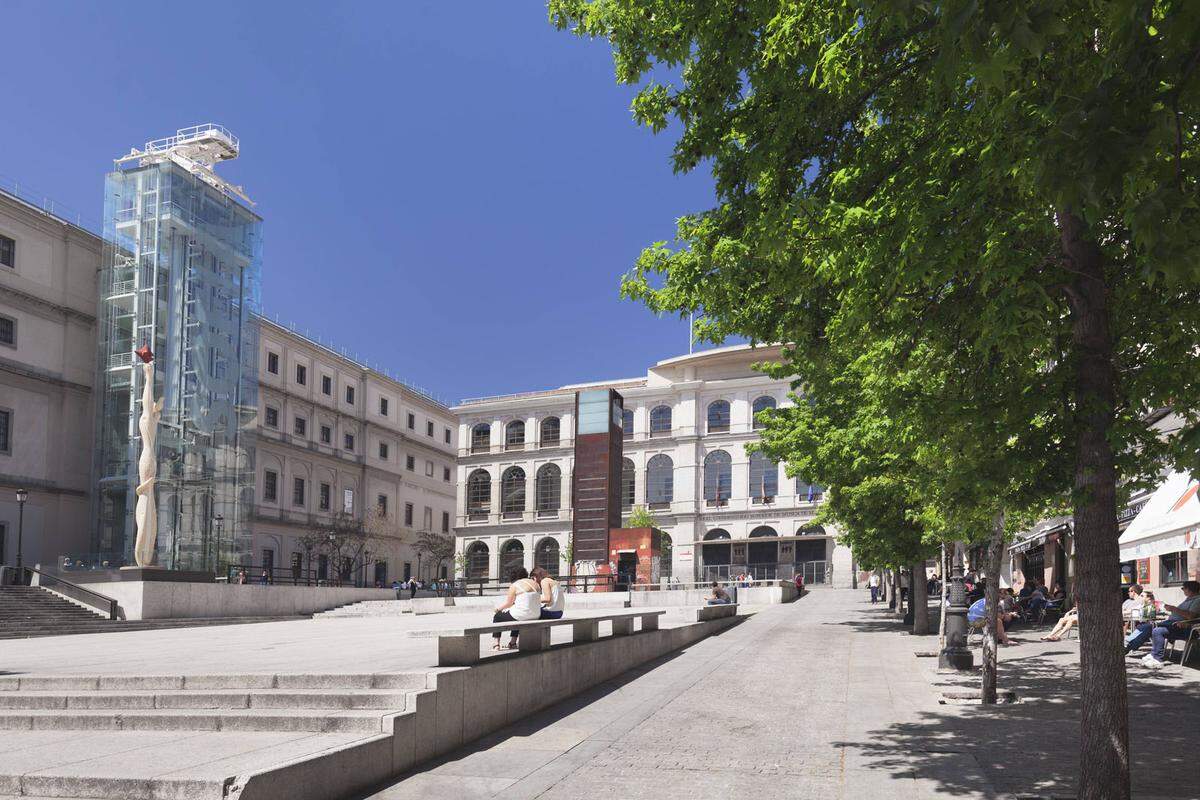 Der Time Out Guide hat die 50 coolsten Viertel der Welt in einer Rangliste zusammengestellt. Redakteure, Stadtexperten und 15.000 Menschen haben daran mitgewirkt. Ein Auszug: Platz 1: Embajadores, Madrid Aufregendes Nachtleben, tolles Essen, Street Art und Hochkultur. All das findet sich in diesem Viertel in Madrid.  