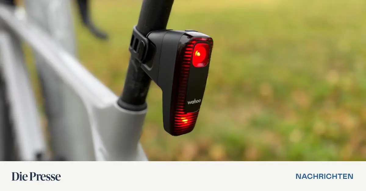 Rad-Radar-Blick-nach-hinten-Kommt-da-jemand-premium-