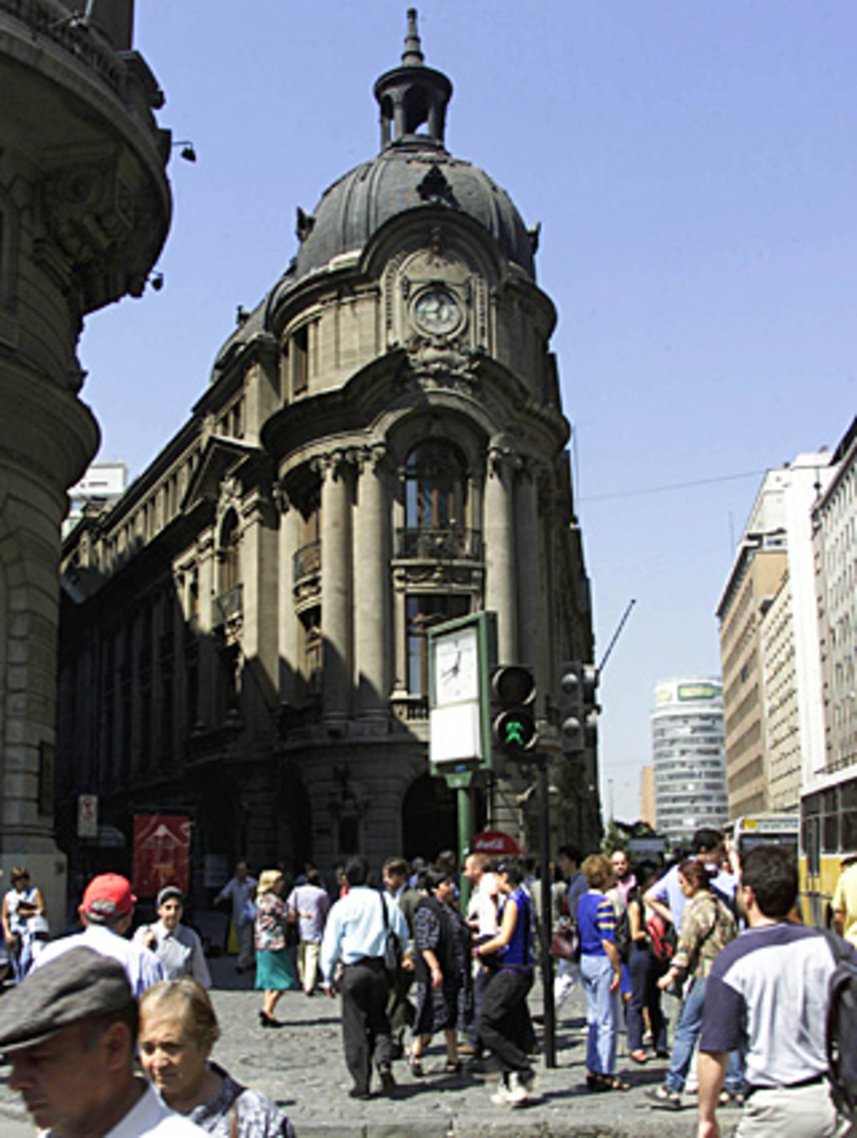 Die Kurse in Chile fielen deutlich, aber nur acht andere Länder schnitten besser ab.