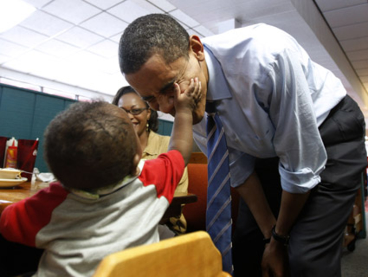 ... zumindest, wenn es ein Schmatz von US-Präsident Obama sein soll. Ein Student hat im US-Wahlkampf die Webseite "Send Barack your Baby" eingerichtet.
