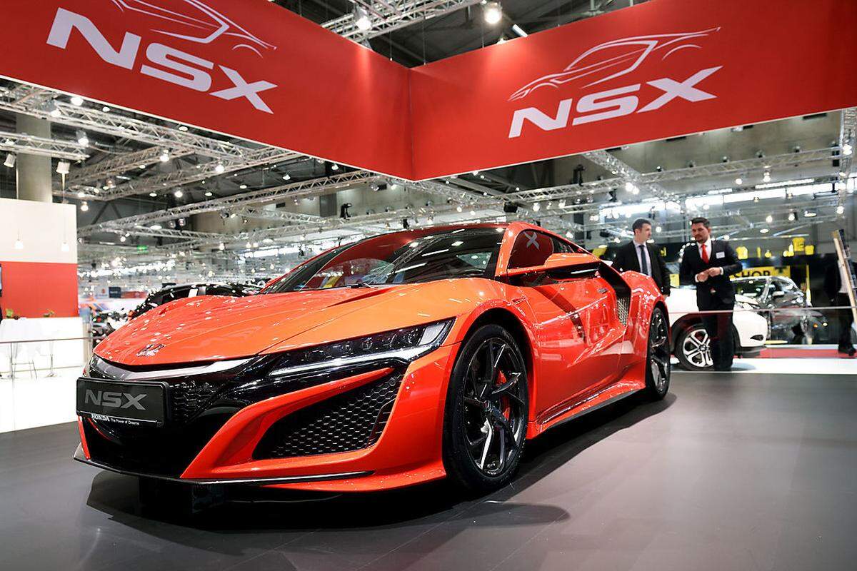 Ein Hybrid der besonderen Art - nämlich rasanten - ist der Honda NSX. 