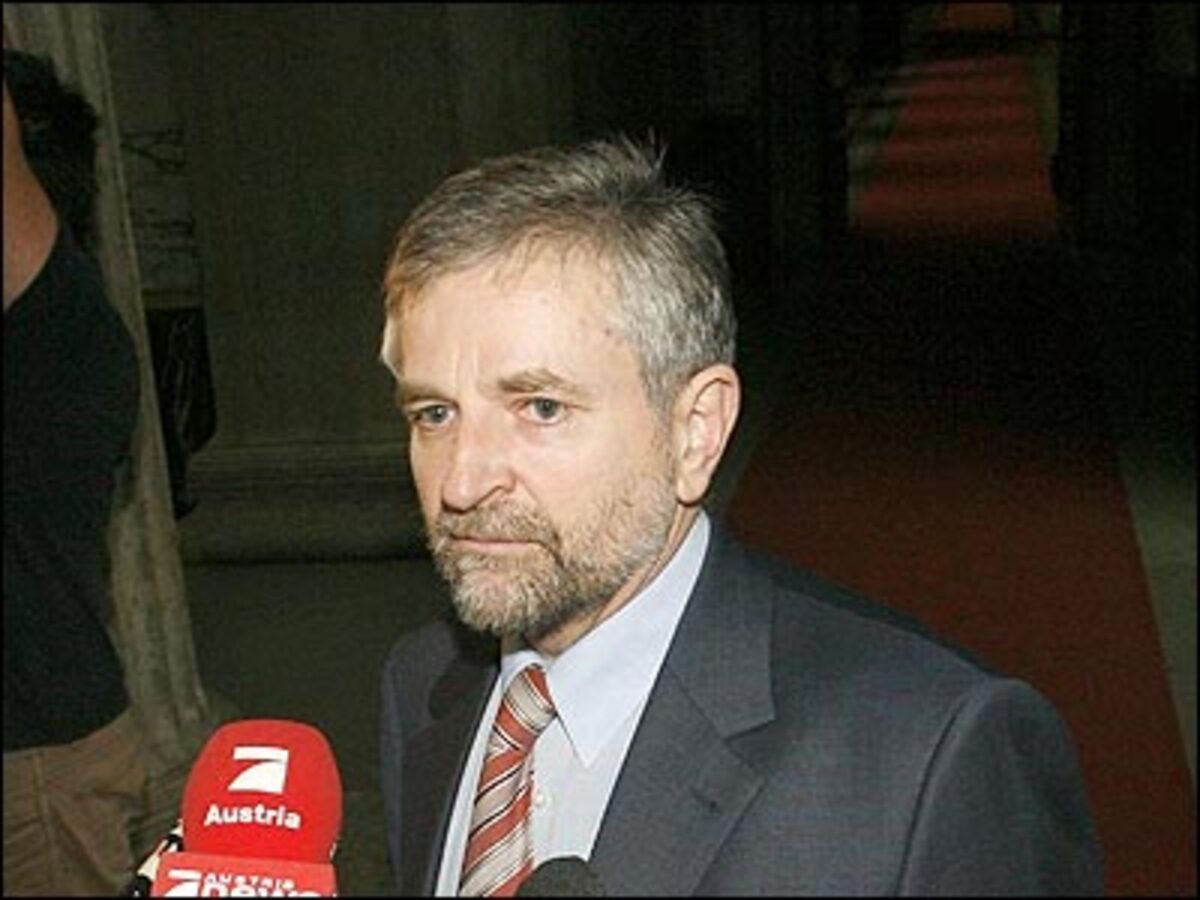 Klubchef Willhelm Molterer verdoppelt die ÖVP-Warnungen vor den Forderungen des potenziellen Koalitionspartners SPÖ.