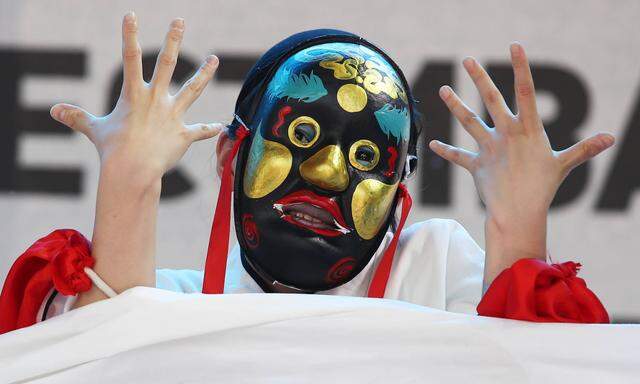 Der imaginierte und der wahre Chinese. Im Bild: Die Theaterakademie Schanghai auf dem 7. BRICS International Festival of Theatre Schools in Moskau.