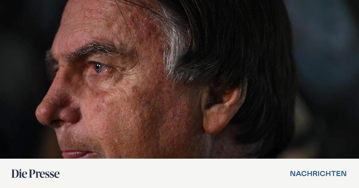 Former Brazilian President Bolsonaro is banned from office