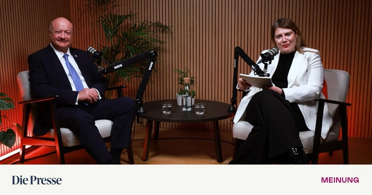 Das-Bundeskanzleramt-g-nnt-sich-einen-Propaganda-Podcast-premium-