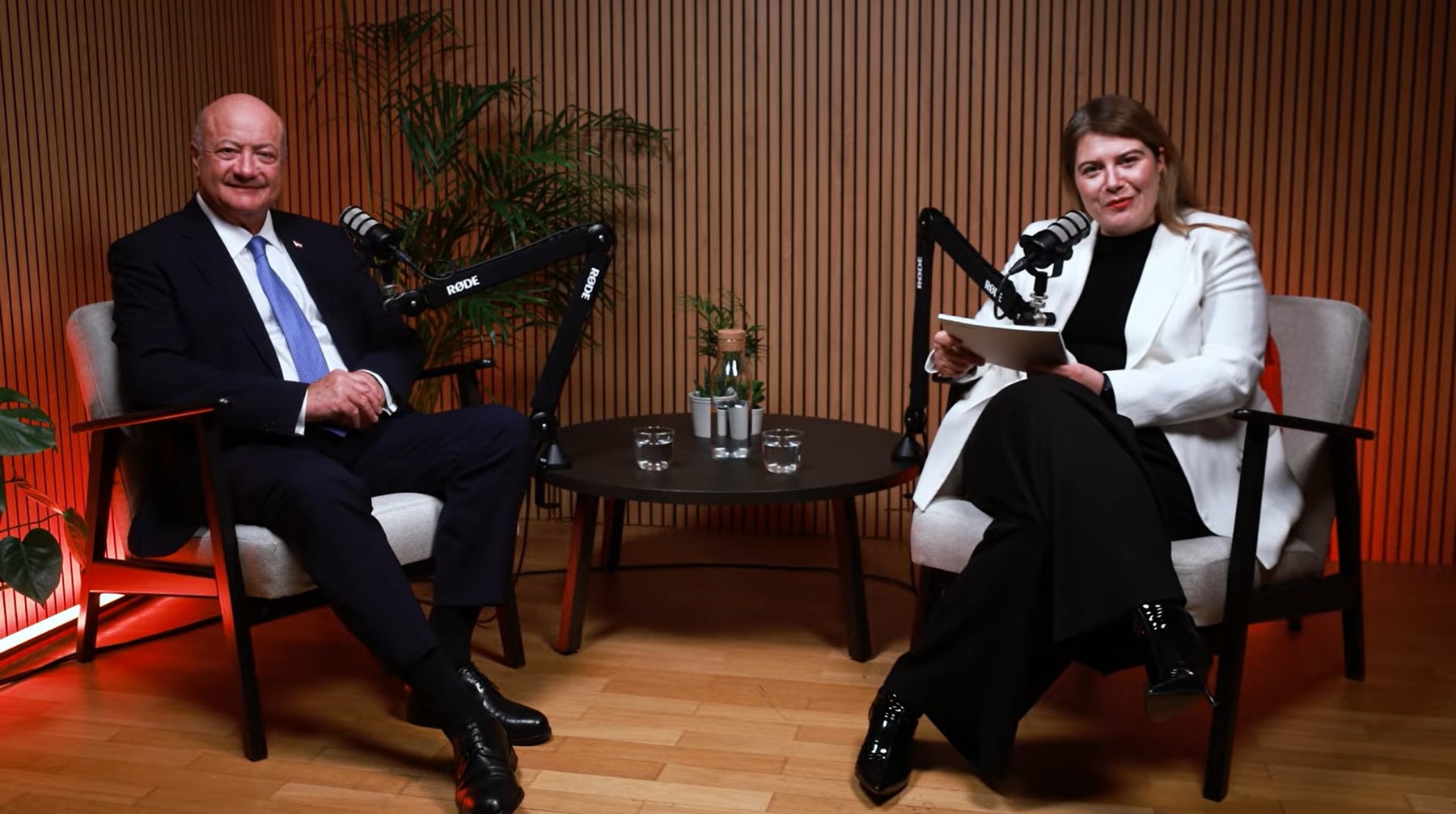 Das Bundeskanzleramt gönnt sich einen Propaganda-Podcast  [premium]