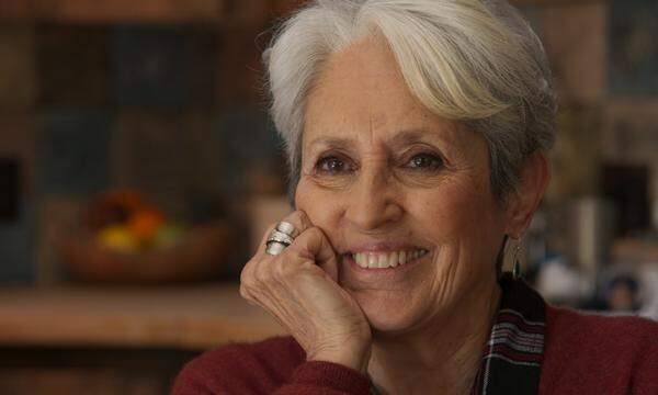 Die heute 82-jährige Sängerin Joan Baez ist ab 28. Dezember im Kino zu sehen: Der Film „I Am A Noise“ erzählt von ihrem Leben.