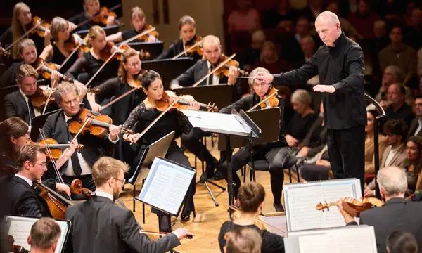Paavo Järvi und sein Estonian Festival Orchestra auf Tournee zu Gast im Wiener Konzerthaus.                               