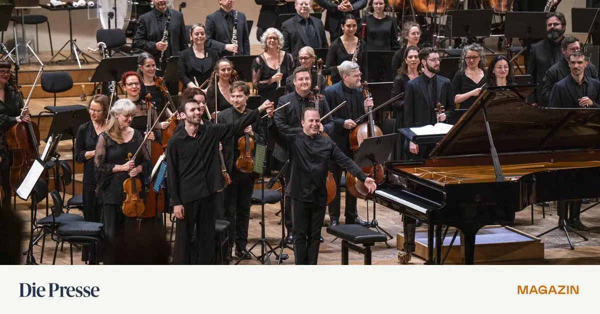 Konzerthaus-Die-Vorboten-von-Neujahr-2026-aus-Kanada-premium-