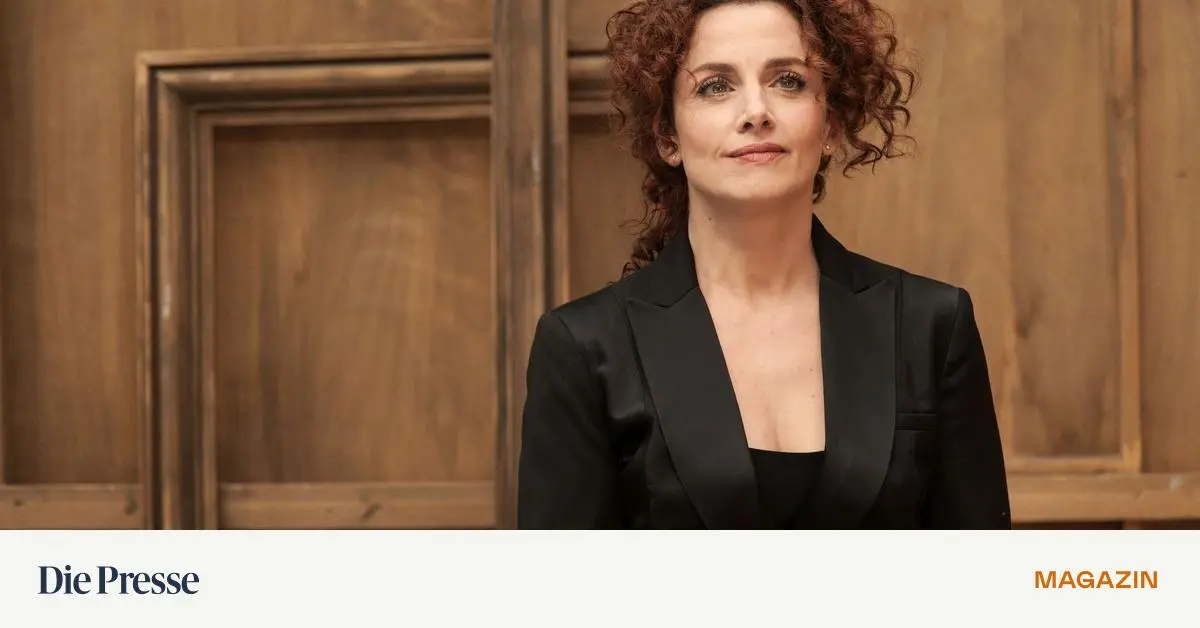 -H-ndel-ist-immer-wieder-wie-neu-Emmanuelle-Ha-m-dirigiert-Salzburgs-Giulio-Cesare-premium-