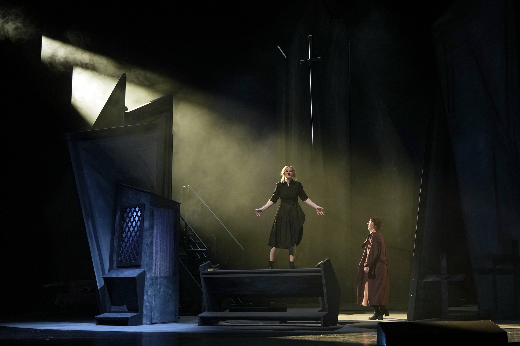 Linz: Katja muss sterben, aber die Hutverkäuferin kriegt ihren Prinzen [premium]