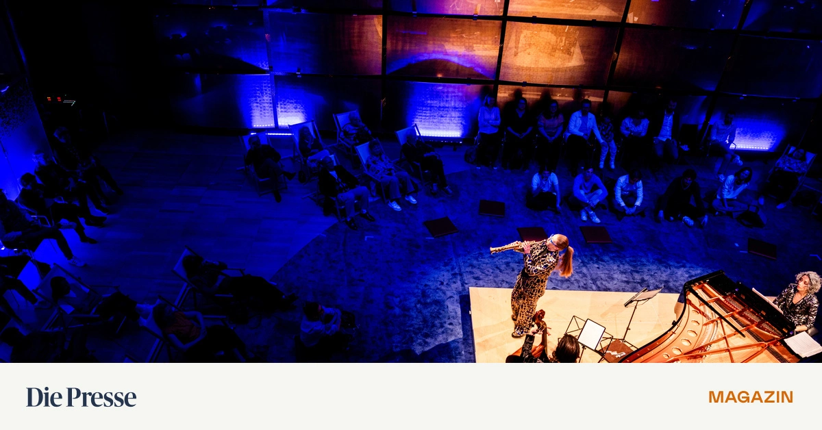 Jess-Gillam-im-Musikverein-Entschleunigung-mit-Supersaxophonistin-premium-