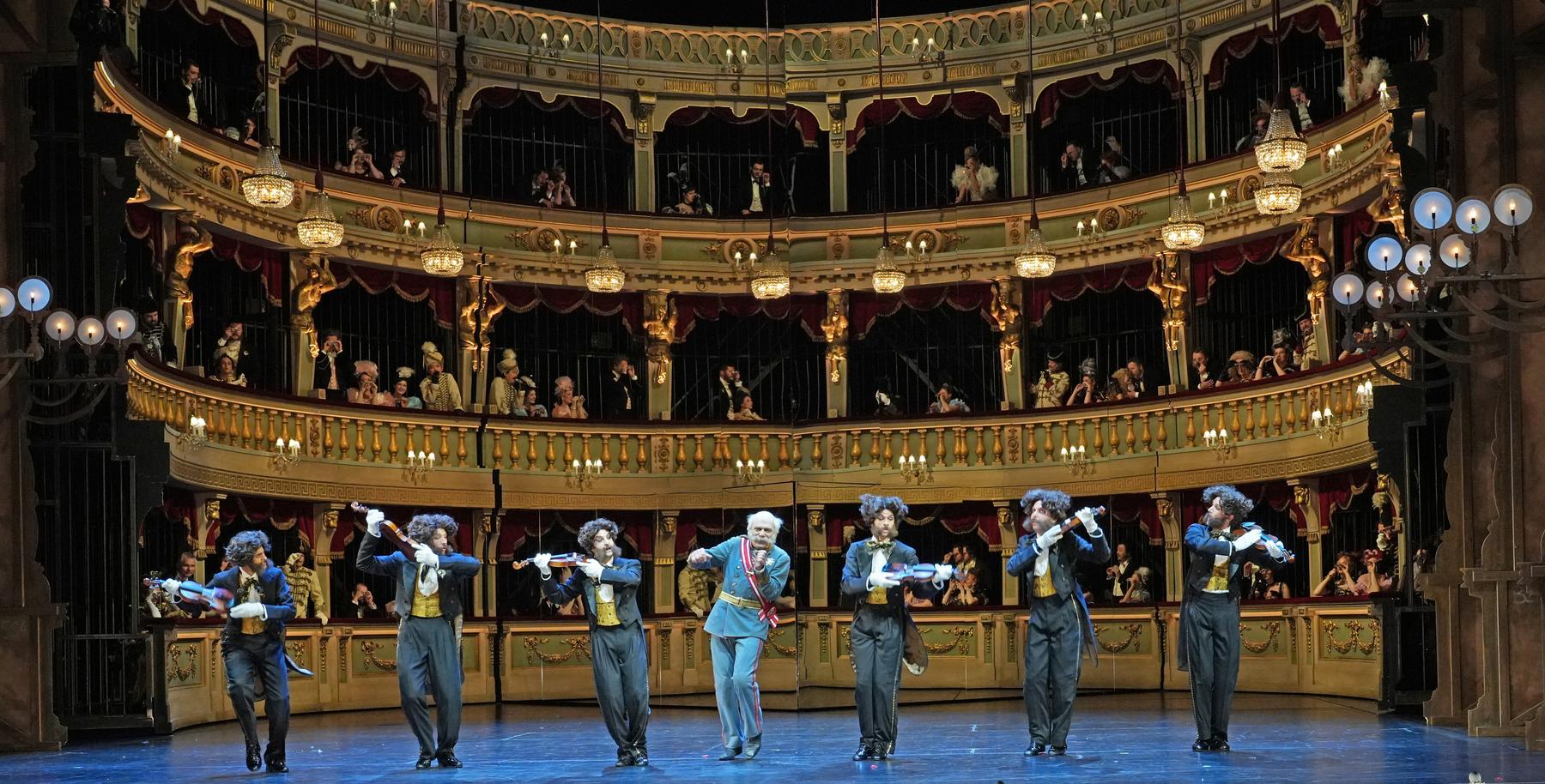 Theater an der Wien: Eine exaltierte „Fledermaus“ und ihr brauner Kot [premium]