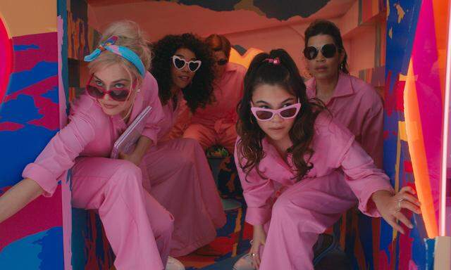 Margot Robbie, Alexandra Shipp, Michael Cera, Ariana Greenblatt und America Ferrera auf geheimer Mission in „Barbie“  