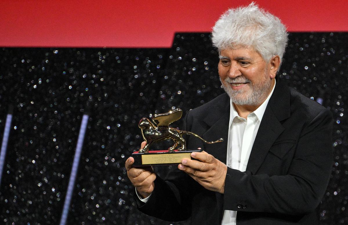 Ihm wurde schon während des Festivals am längsten applaudiert: Pedro Almodóvar. 