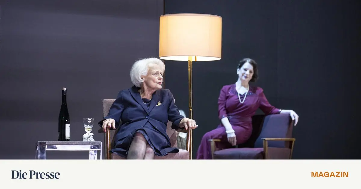 Andrea-Breths-Deb-t-im-Theater-in-der-Josefstadt-Ein-deutsches-Leben-premium-