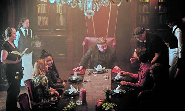 Die Vampir-Comedyserie „Followers“ ist eine der Produktionen, die derzeit auf Green Filming setzen. Sie soll 2024 auf Amazon Prime Video erscheinen.