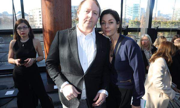 James McCartney und Schwester Mary McCartney bei einer Modenschau von Schwester Stella McCartney 