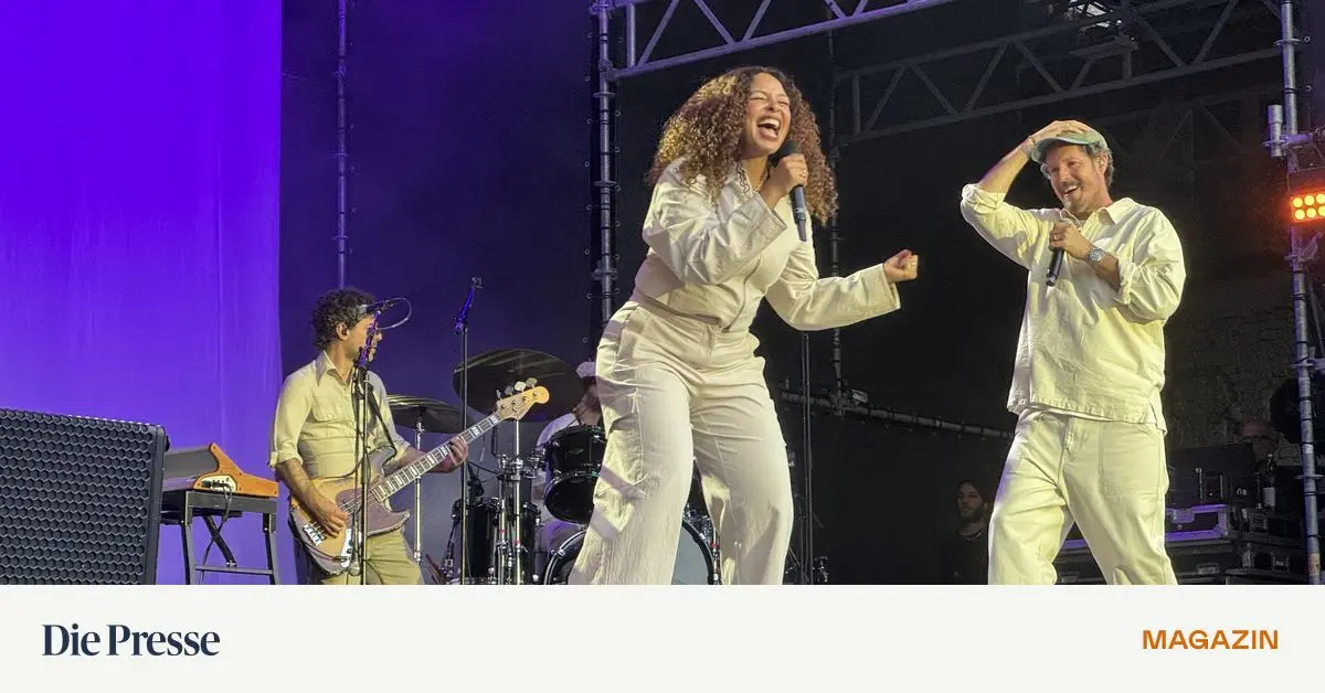 Gereimter-Paarnarzissmus-mit-starken-Melodien-Joy-Denalane-und-Max-Herre-in-Wien-premium-
