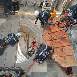 Der Rettungseinsatz im Südturm des Stephansdoms.