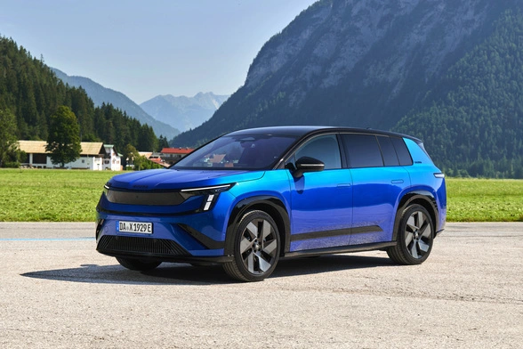 Fünf- oder Siebensitzer mit Premiumfeeling: Der neue vollelektrische Skoda Peaq.