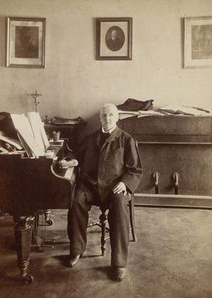 Seinen tiefen katholischen Glauben hat sich Bruckner nicht austreiben lassen. Alle seine Musik war „dem lieben Gott“ gewidmet.